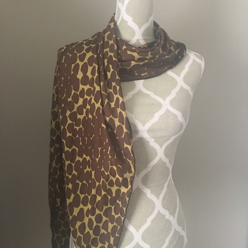 Scarve - Picture 2 of 2